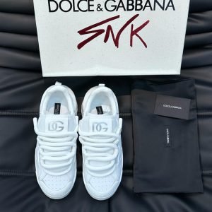 Dolce & gabbana shoes | 450 AED