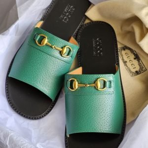 Gucci slipper for men | 450 AED