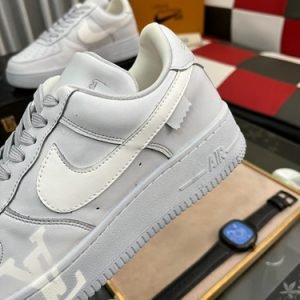 High Quality Shoe