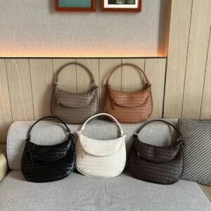 BOTTEGA