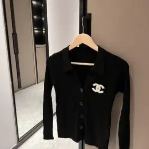 CHANEL Long Sleeve Knit Cardigan