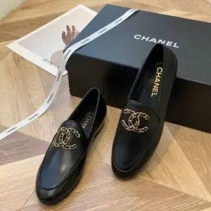 CHANEL Pearl CC Loafers