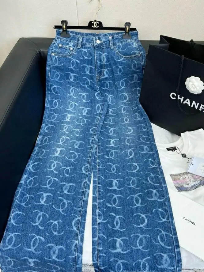 CHANEL Fragrance Print Beaded Trousers Jean CHANEL Fragrance Print Beaded Trousers Jean