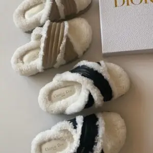 DIOR Cross Slide Beveled Slipper