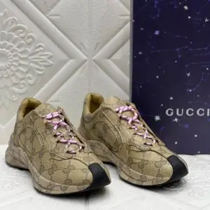 GUCCI Run GG Supreme Canvas Sneaker