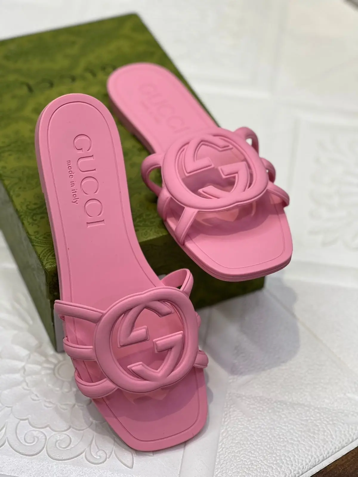 GUCCI Slide Sandal GUCCI Slide Sandal