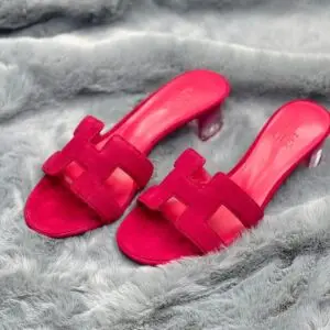 HERMES Women's Oasis Sandals