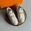 LOUSE VUITTON