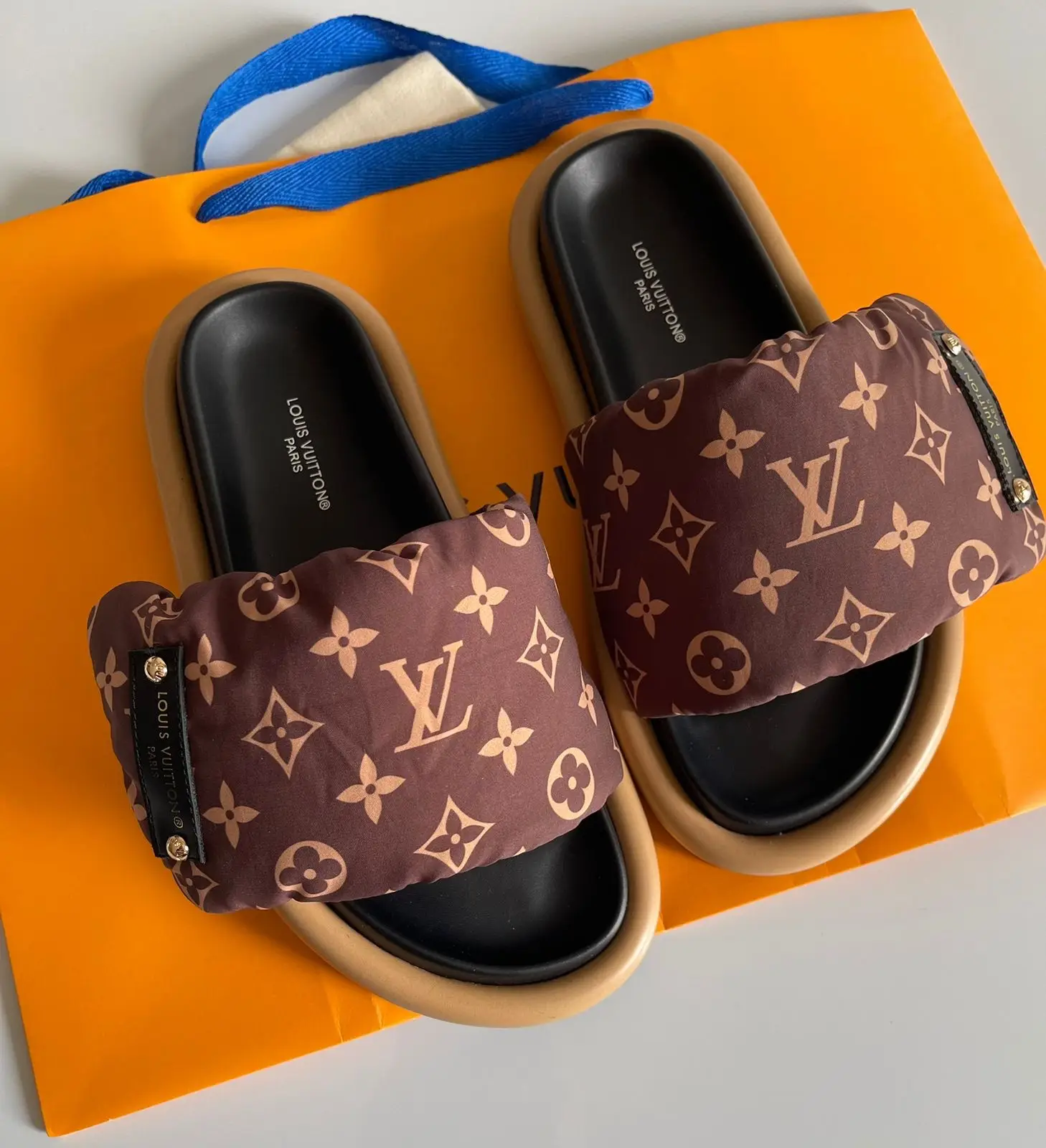 LOUIS VUITTON Mule Sandal LOUIS VUITTON Mule Sandal