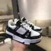 LOUSE VUITTON