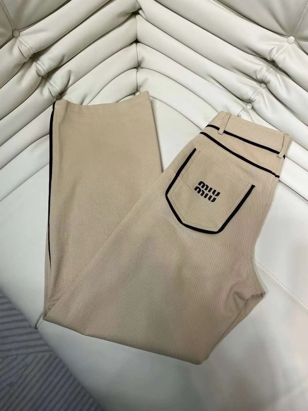 MIU MIU High Waist Denim Jeans MIU MIU High Waist Denim Jeans