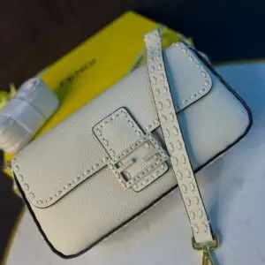 FENDI Baguette Bag