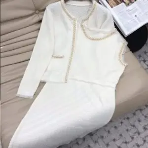 CHANEL Ivory Pearl Tweed Jacket