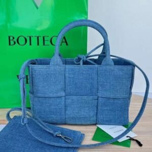 Bottega Veneta New Work Arco Tote Bag